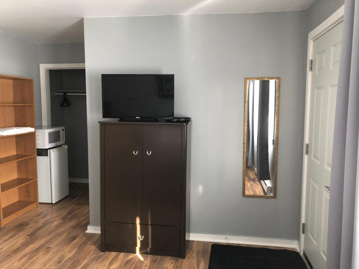 Berry Mills Auberge Restwell Motel المظهر الخارجي الصورة