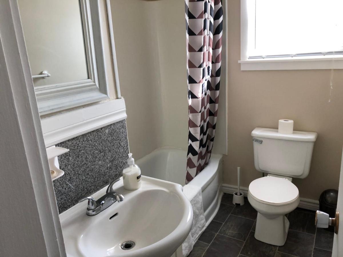 Berry Mills Auberge Restwell Motel المظهر الخارجي الصورة