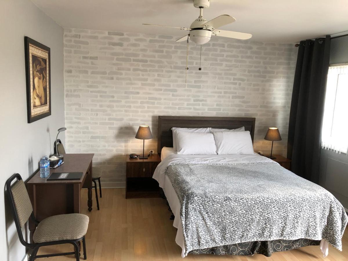 Berry Mills Auberge Restwell Motel المظهر الخارجي الصورة