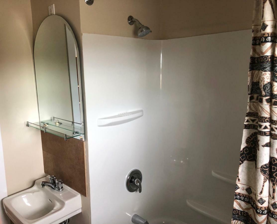 Berry Mills Auberge Restwell Motel المظهر الخارجي الصورة